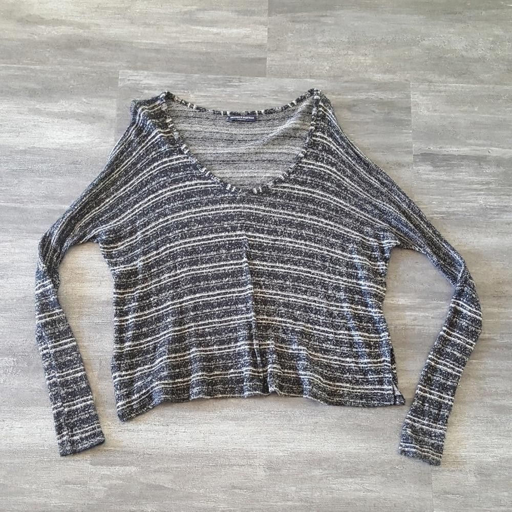 Designer Black Pinstriped Melville Sweater Long Sleeve Size ONE SIZE - 1 Thumbnail