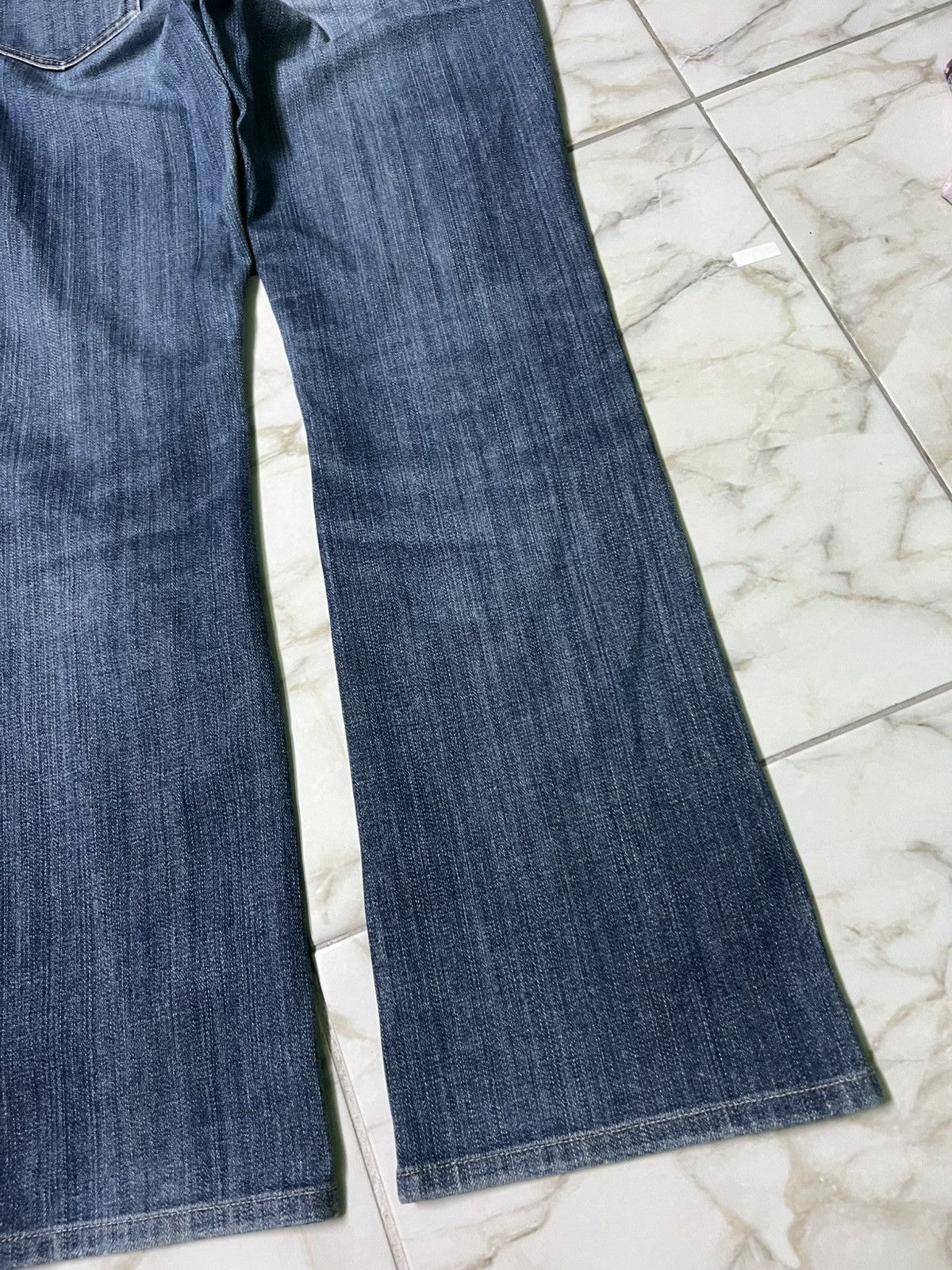 Beauty Beast × If Six Was Nine × Uniqlo 💥Insane 90’s Style Japanese Uniqlo Washed Flare Jean Size US 28 / EU 44 - 15 Thumbnail