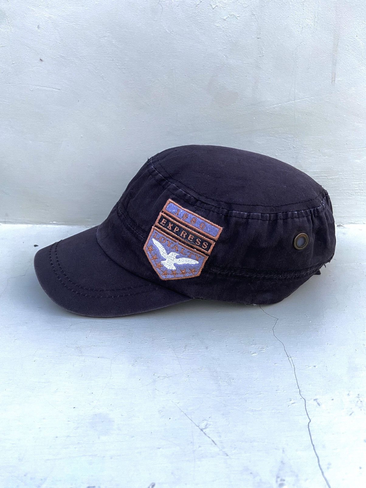 If Six Was Nine 2000s pilot hat express loyalty patrol hat Size ONE SIZE - 1 Thumbnail