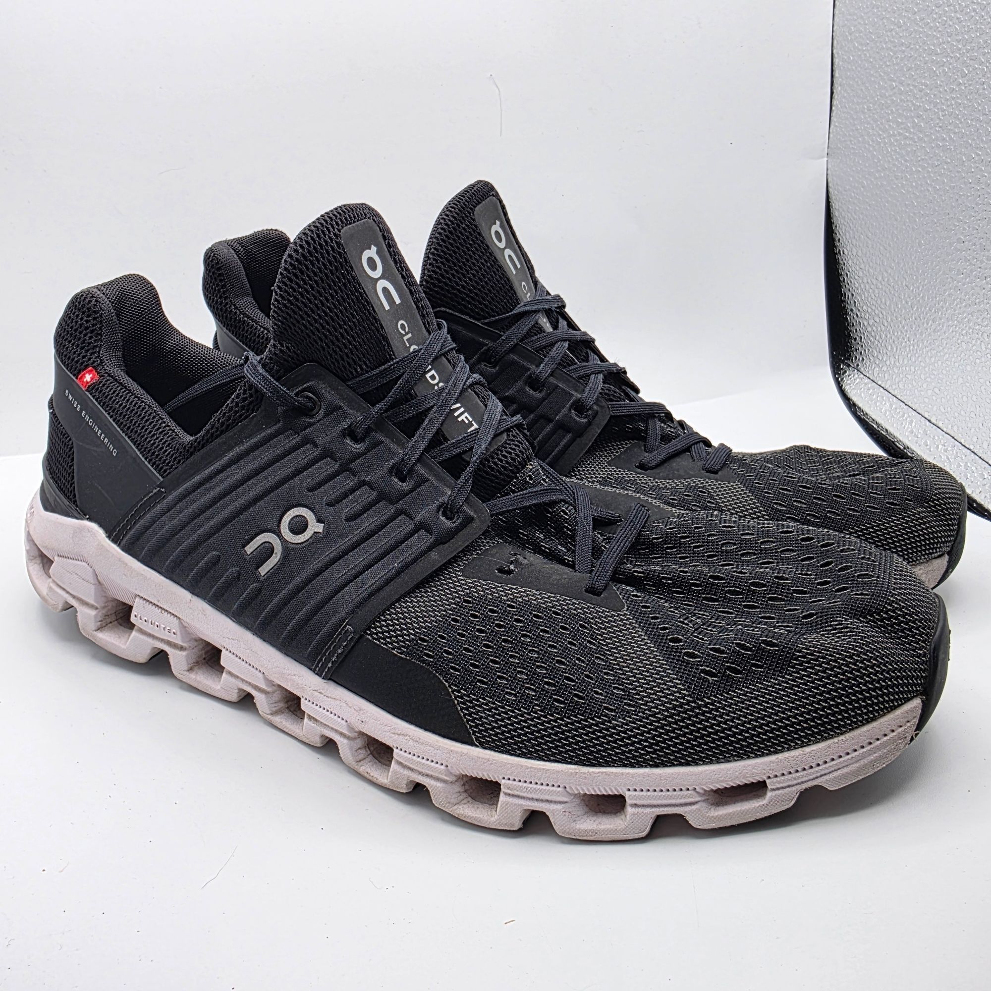On Running Cloudswift Mens Size 11.5 Black White Running Sho Shoes