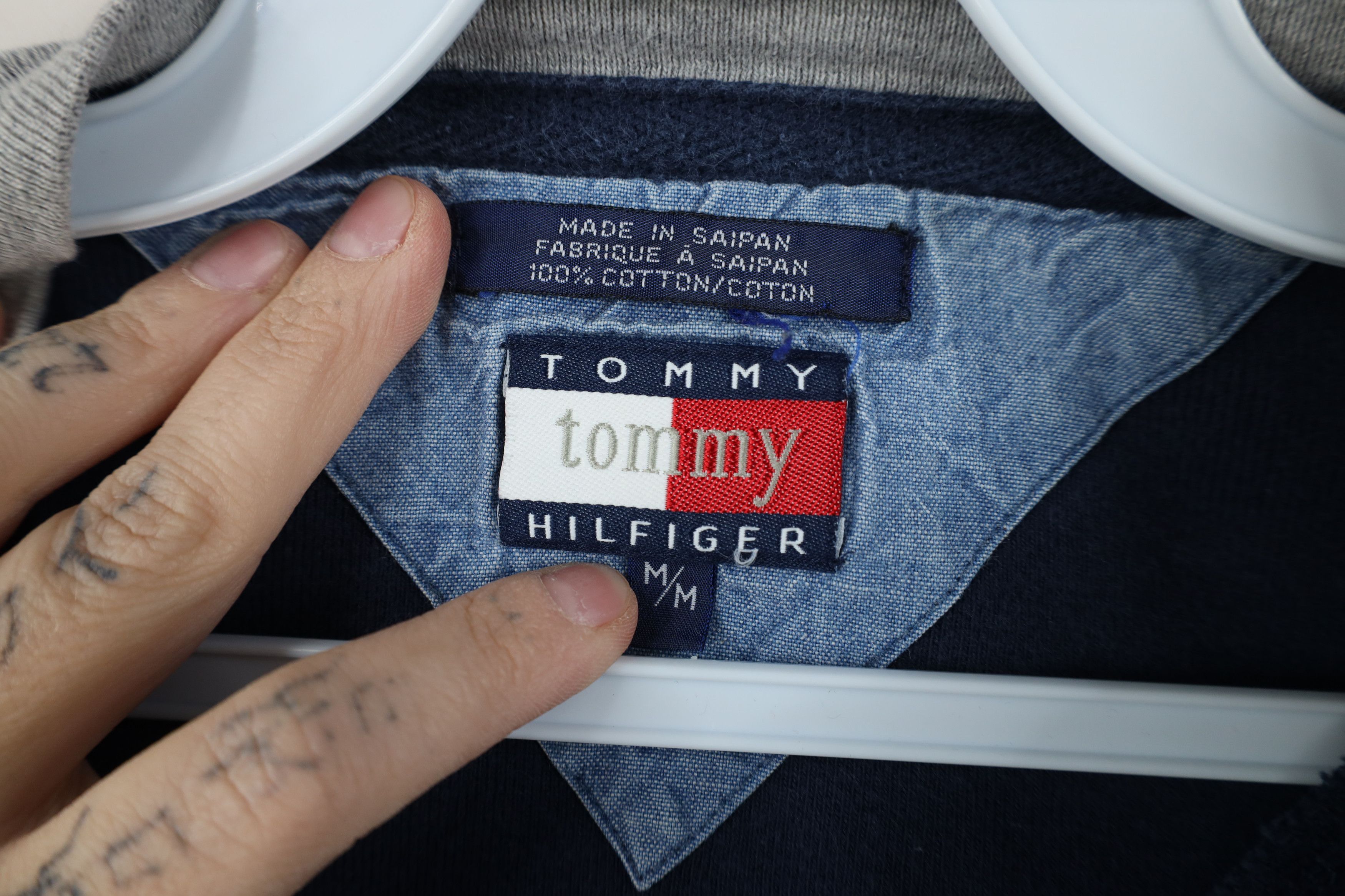 Tommy Hilfiger Vintage 90s Tommy Hilfiger Ribbed Knit Half Zip T-Shirt Size M / US 6-8 / IT 42-44 - 6 Thumbnail
