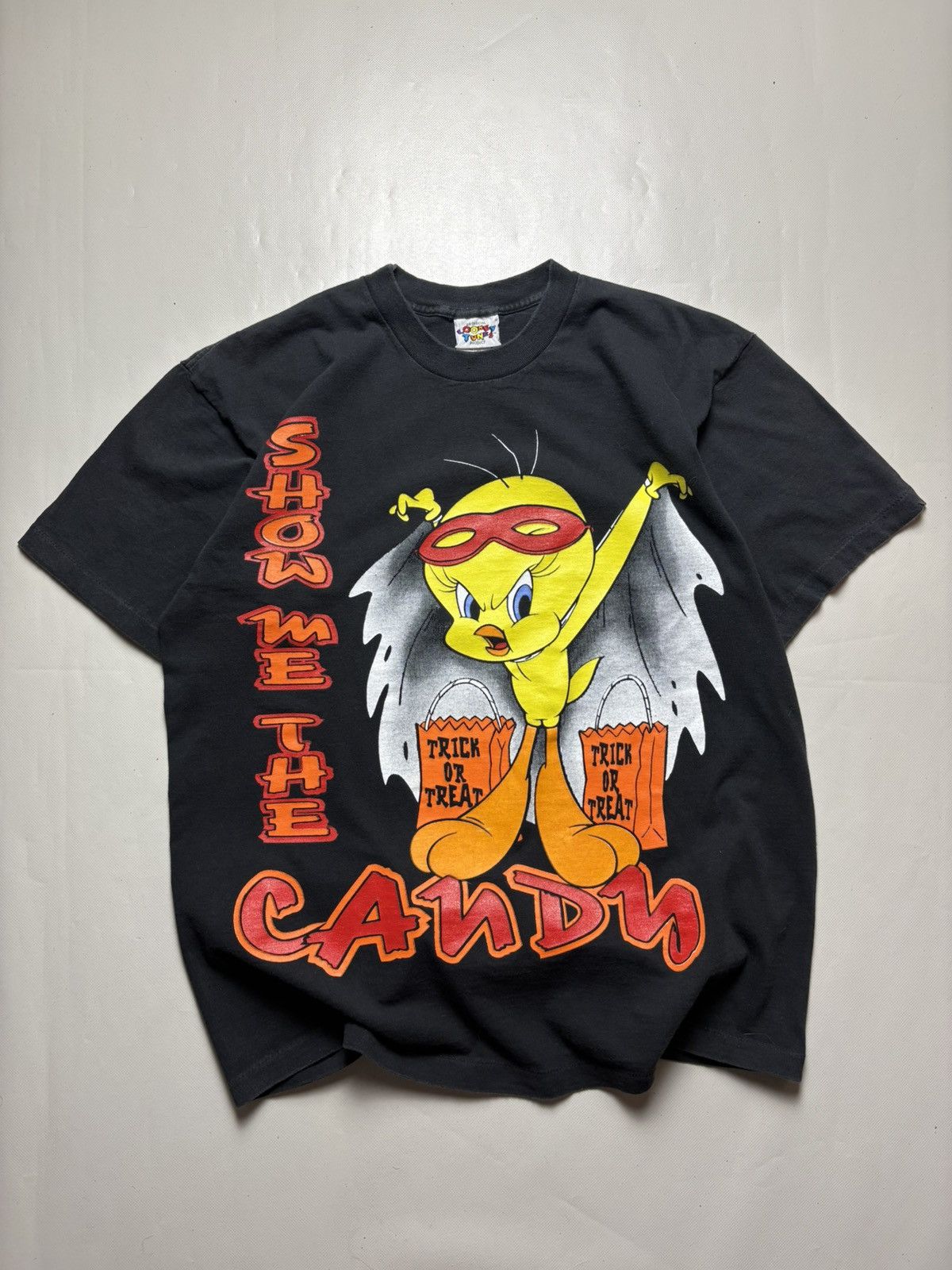Band Tees Vintage 90s Looney Tunes Tweety Bird T-Shirt Size US L / EU 52-54 / 3 - 1 Thumbnail