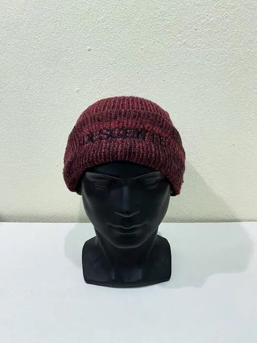 Descente Descente Plain Beanie Hat Size ONE SIZE - 2 Thumbnail