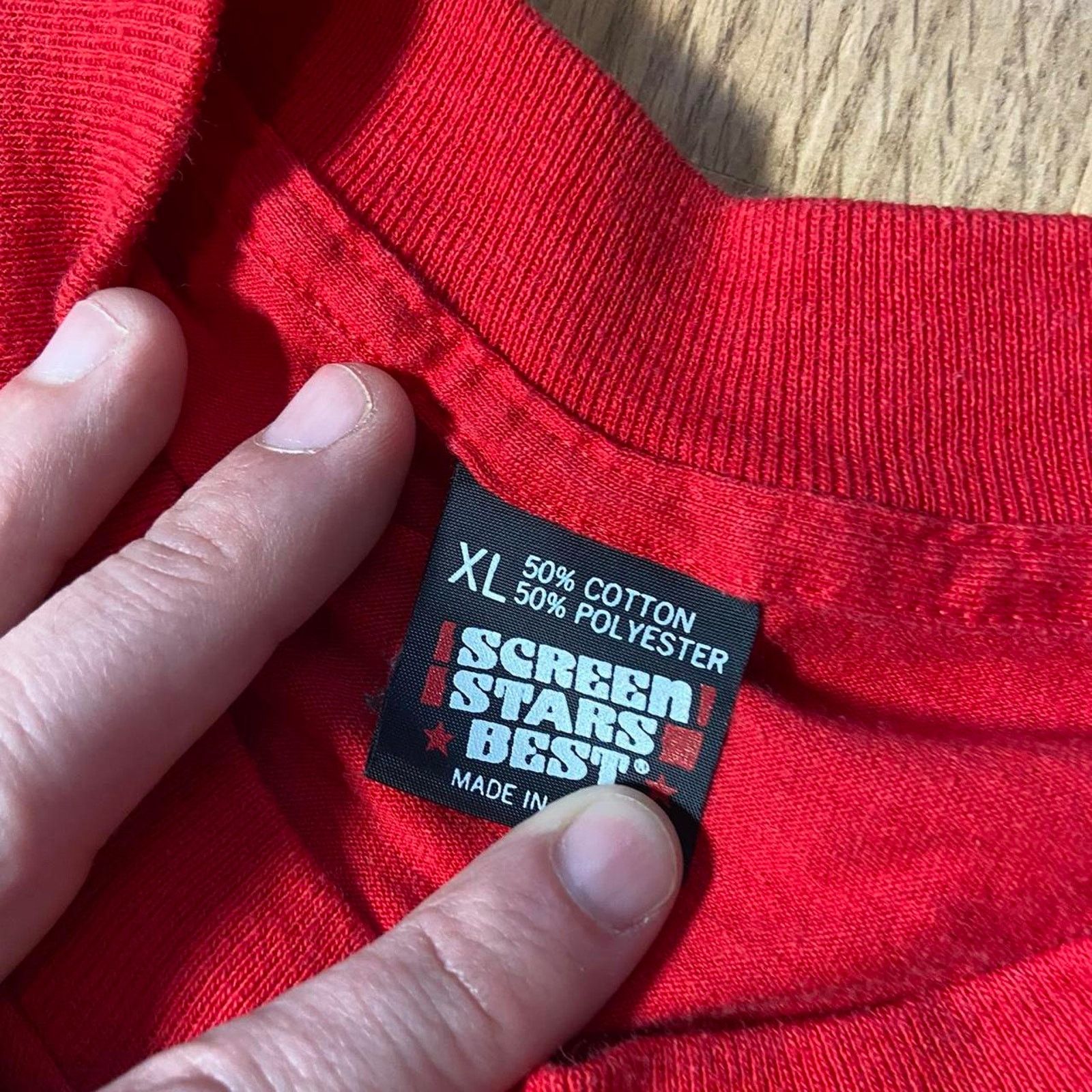 Other 90s red tee shirt experience Size US XL / EU 56 / 4 - 5 Thumbnail