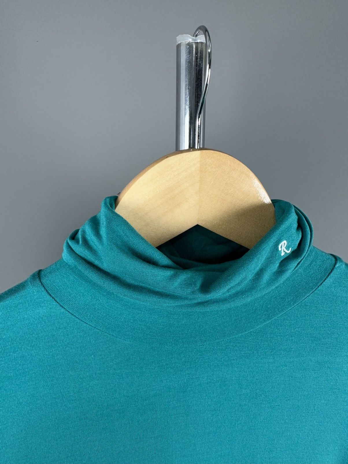 Raf Simons Raf Simons - A/W21 - Turtle Neck Sweater Embroidered Logo Size M / US 6-8 / IT 42-44 - 4 Thumbnail