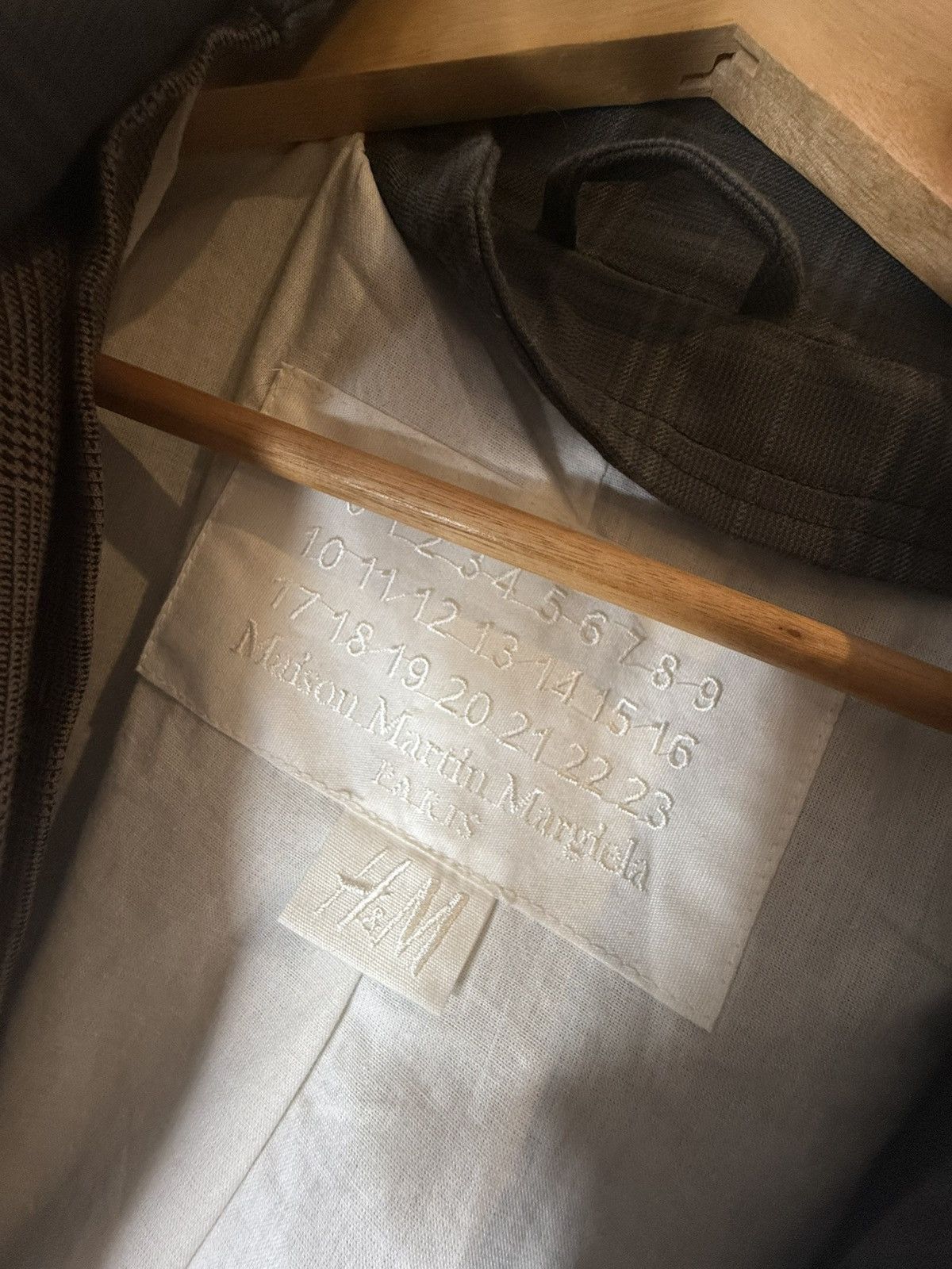 Maison Margiela Maison Martin Margiela with H&M Size US XL / EU 56 / 4 - 2 Thumbnail