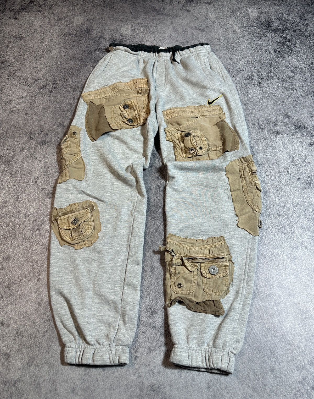 Nike × Vintage Vintage Nike Pocket Pants Rare Joggers Streetwear Rare USA S Size US 30 / EU 46 - 1 Thumbnail