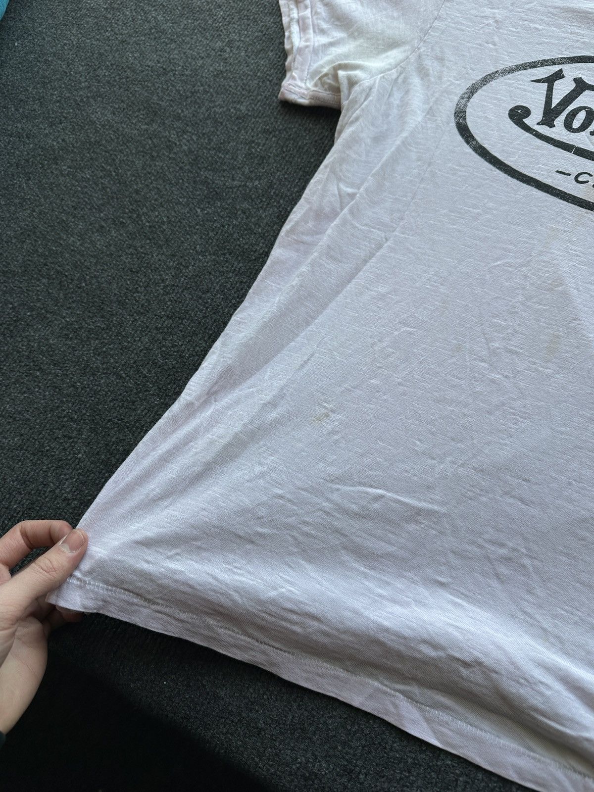 Von Dutch 🚨Y2K VON DUTCH BIG LOGO SUNFADED Y2K distressed style tee Size US XL / EU 56 / 4 - 7 Thumbnail