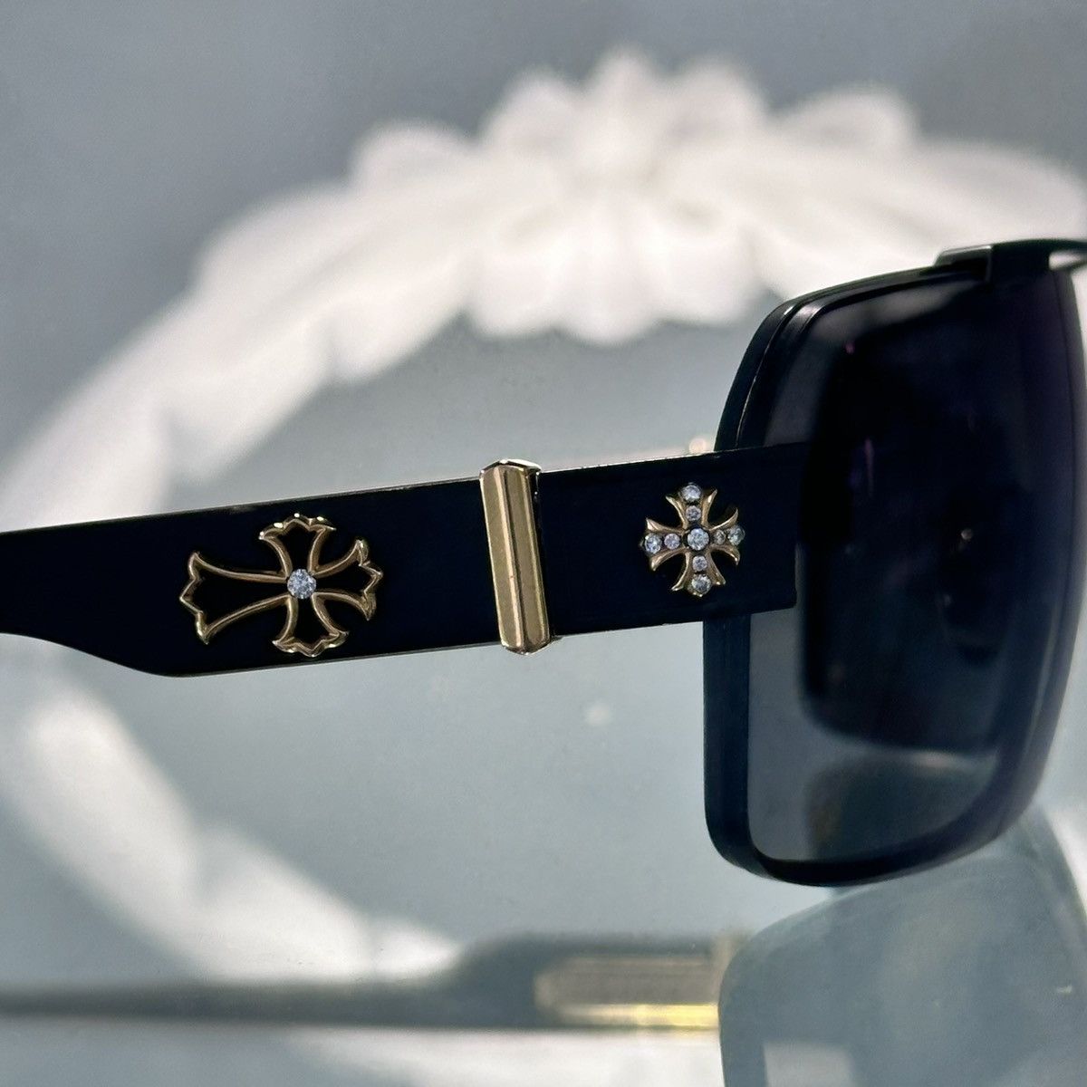 Chrome Hearts Chrome Hearts 💎 JEWEL Gummer 1/1 ‘Dark Triad’ Sunglasses Size ONE SIZE - 5 Thumbnail
