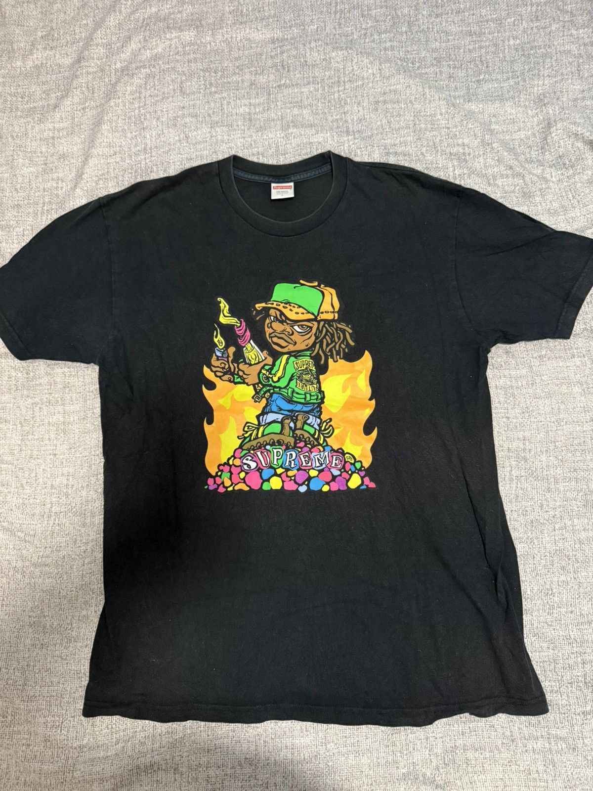 Supreme Supreme ss19 molotov kid tee T-shirt Size US L / EU 52-54 / 3 - 1 Thumbnail