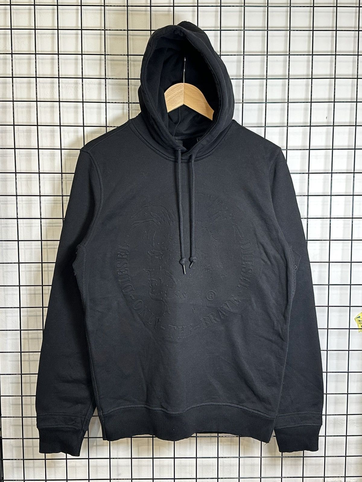 Diesel hoodie embossed design, similar to those offered by Diesel. Size US S / EU 44-46 / 1 - 1 Thumbnail