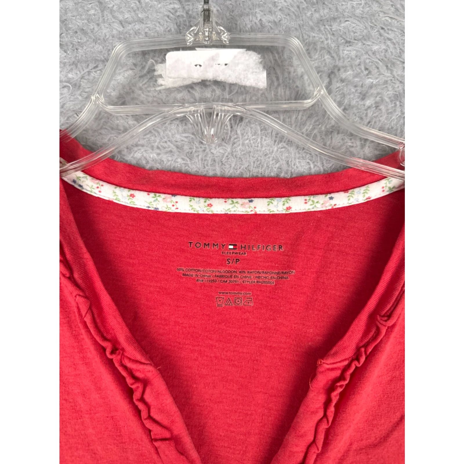Tommy Hilfiger Tommy Hilfiger Womens T-Shirt Petite PXS Pink V-Neck Cotton Blend Casual Sports Size XS / US 0-2 / IT 36-38 - 6 Thumbnail