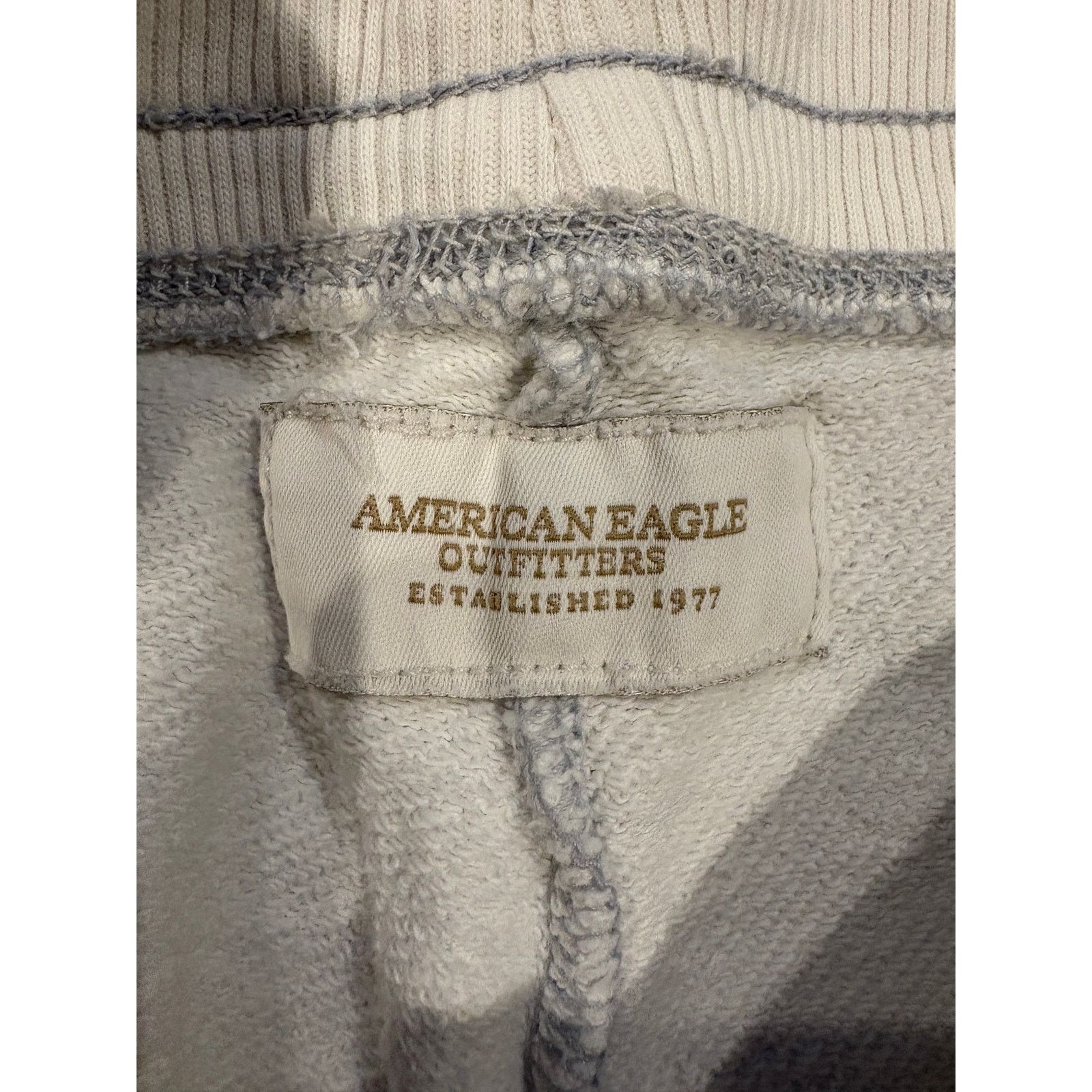 American Eagle Outfitters American Eagle White Sweat Shorts Women’s XS Drawstring Size 27" / US 4 / IT 40 - 2 Thumbnail