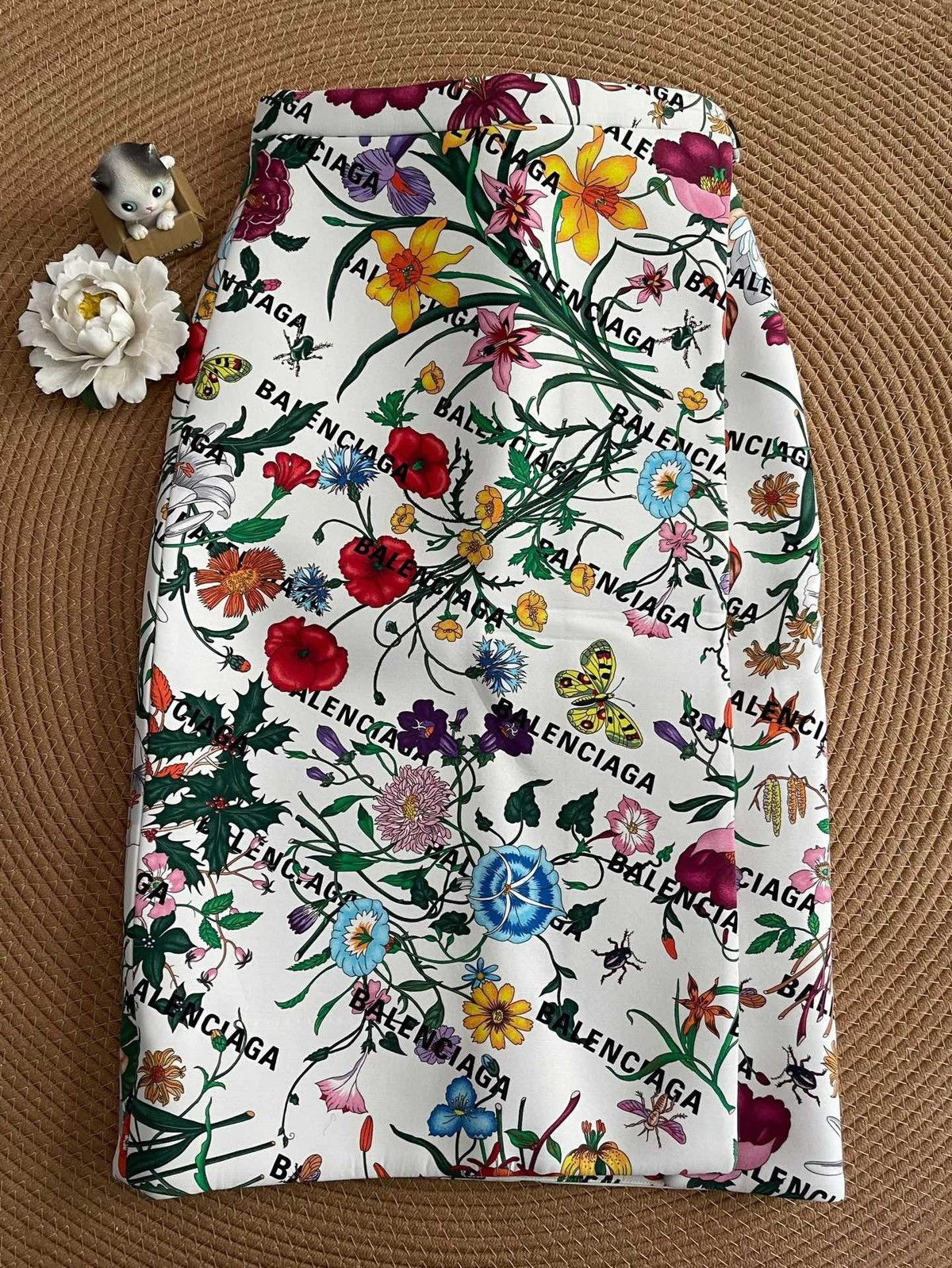 Balenciaga × Gucci Gucci X Balenciaga Skirt NWT Size 26" / US 2 / IT 38 - 1 Thumbnail