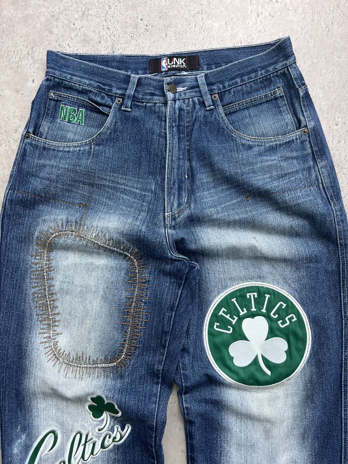 If Six Was Nine × Japanese Brand × NBA NBA CELTICS WORK CARPENTER Distressed Baggy Y2K RAP PANTS Size US 32 / EU 48 - 5 Thumbnail