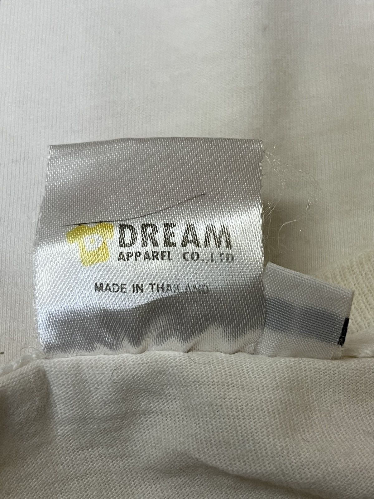 Vintage Vintage 90s ULTRAMAN GAIA V2 1998 by tsuburaya prod t shirts Size US S / EU 44-46 / 1 - 13 Thumbnail