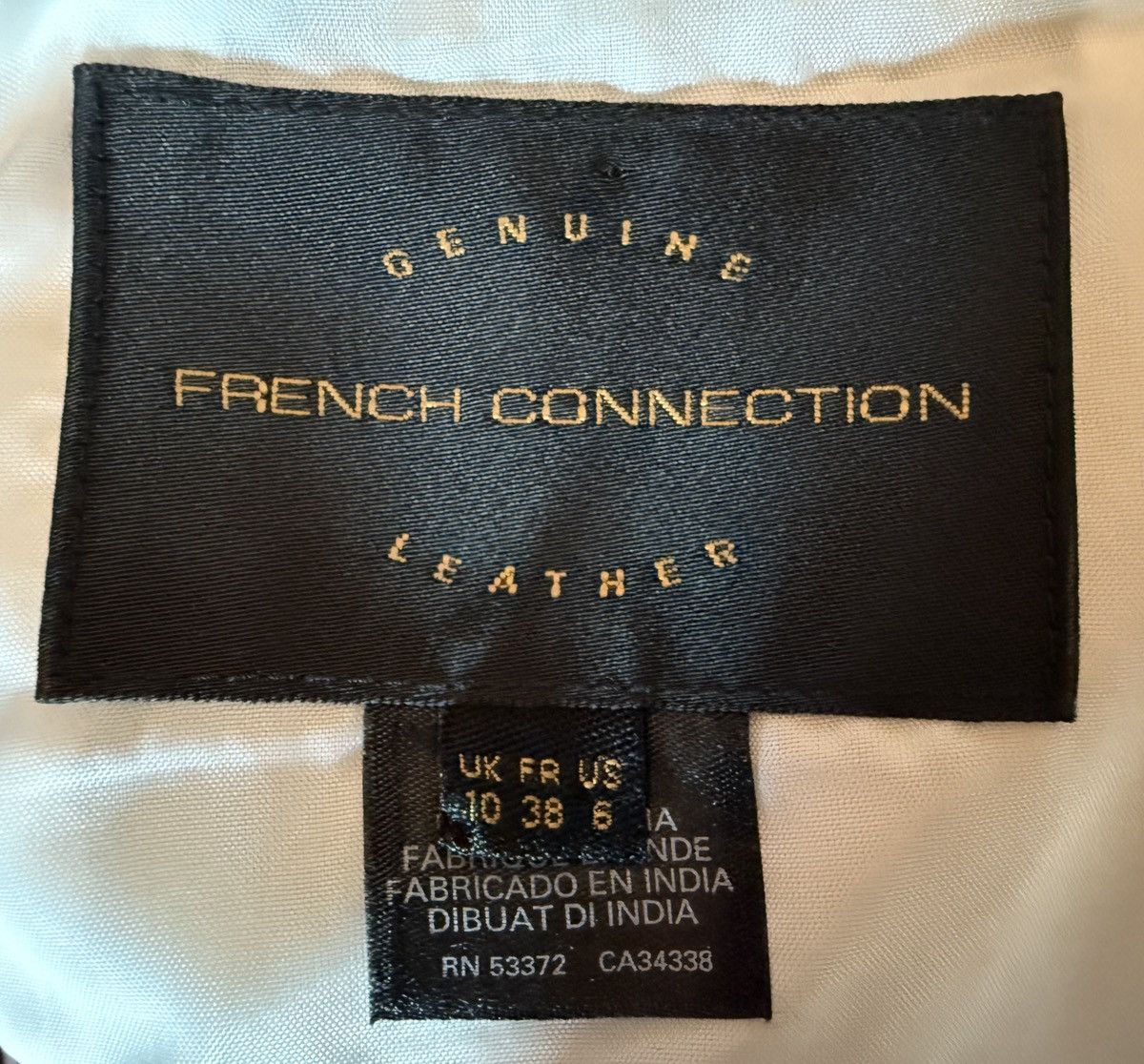 French Connection French Connection Lamb Leather Lined Off White Mini Skirt Size 28" / US 6 / IT 42 - 2 Thumbnail