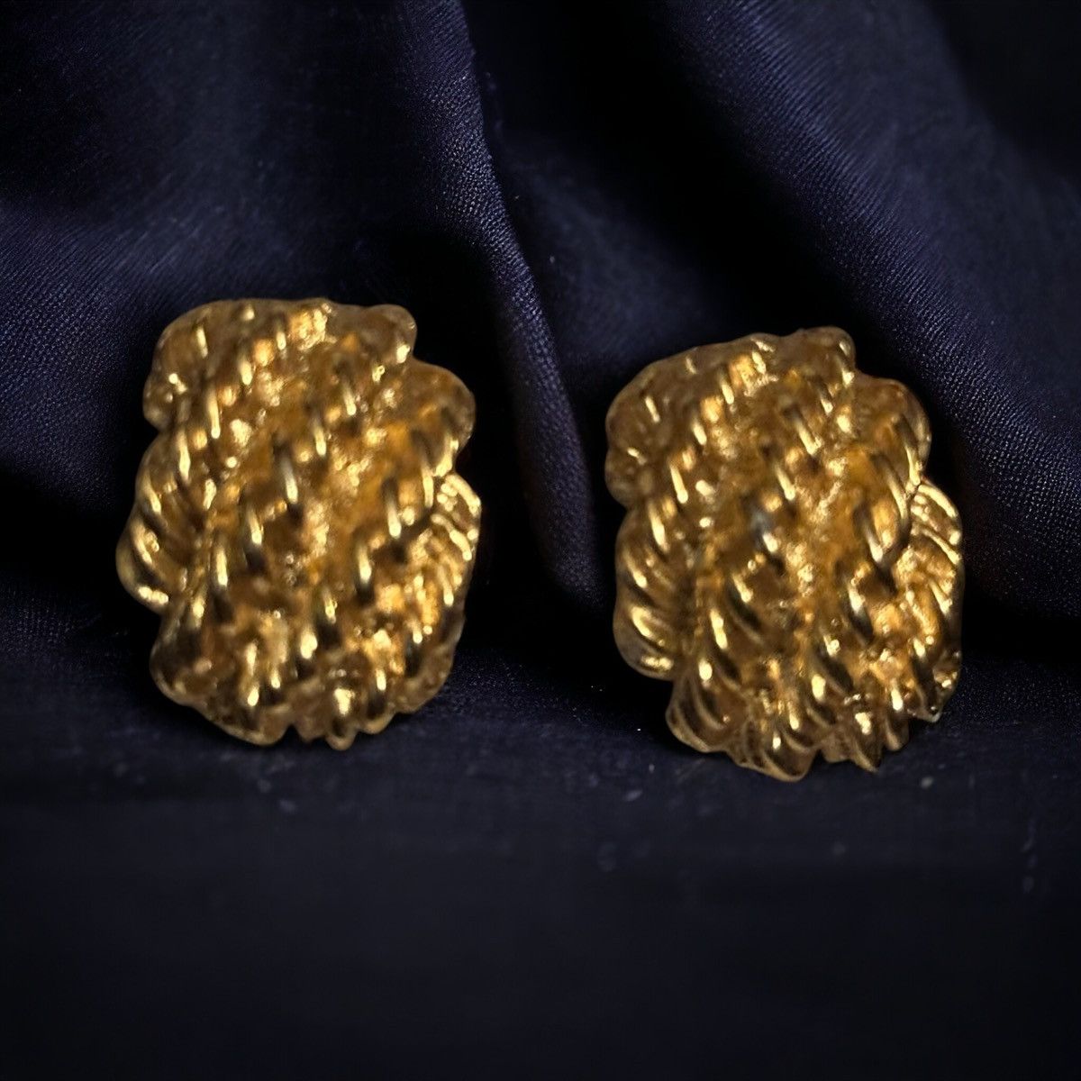 Other × Vintage Vintage Napier curved rope earrings Size ONE SIZE - 1 Thumbnail