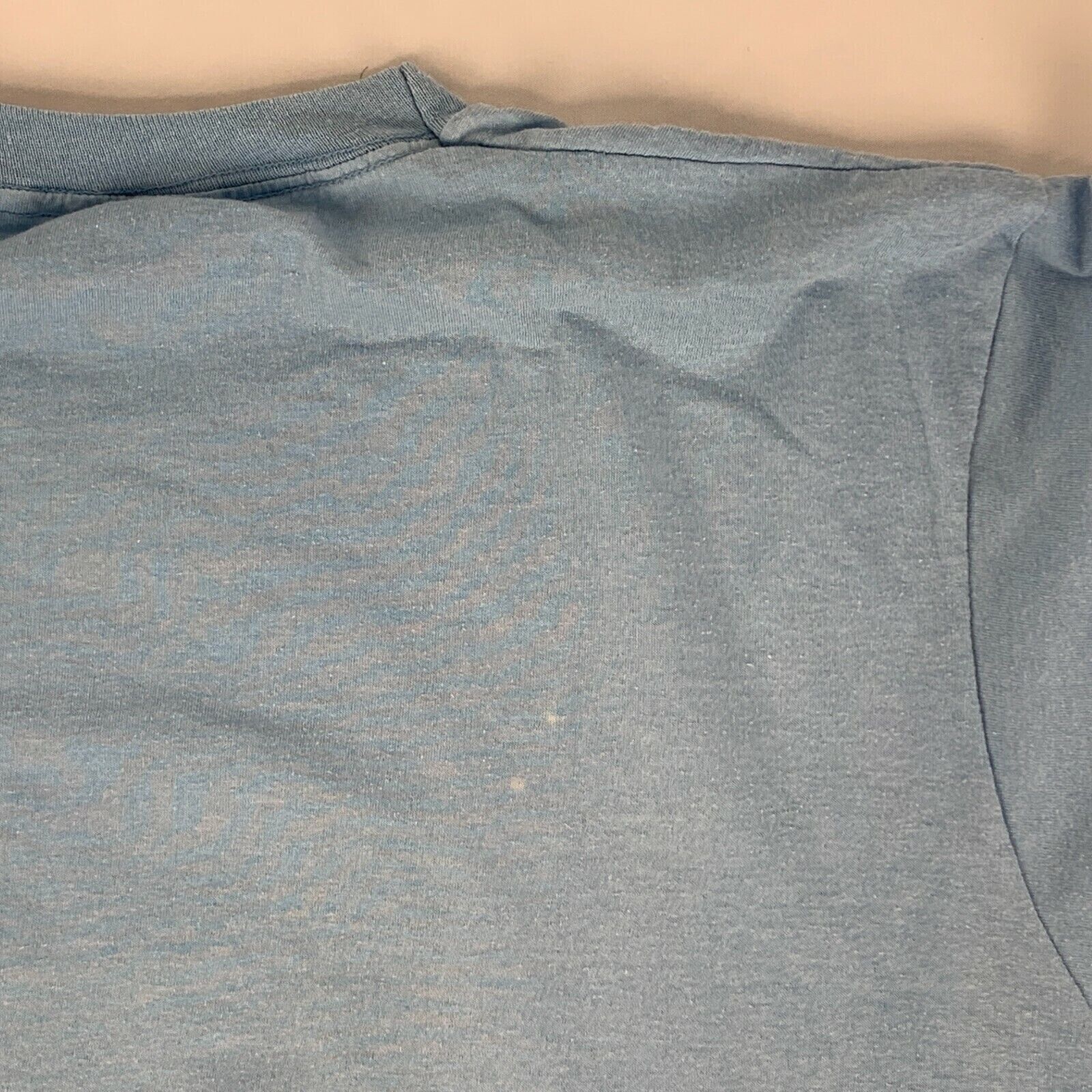 Vintage Vintage 80s Hayes Family Name Crest T Shirt L Large Size US L / EU 52-54 / 3 - 6 Thumbnail