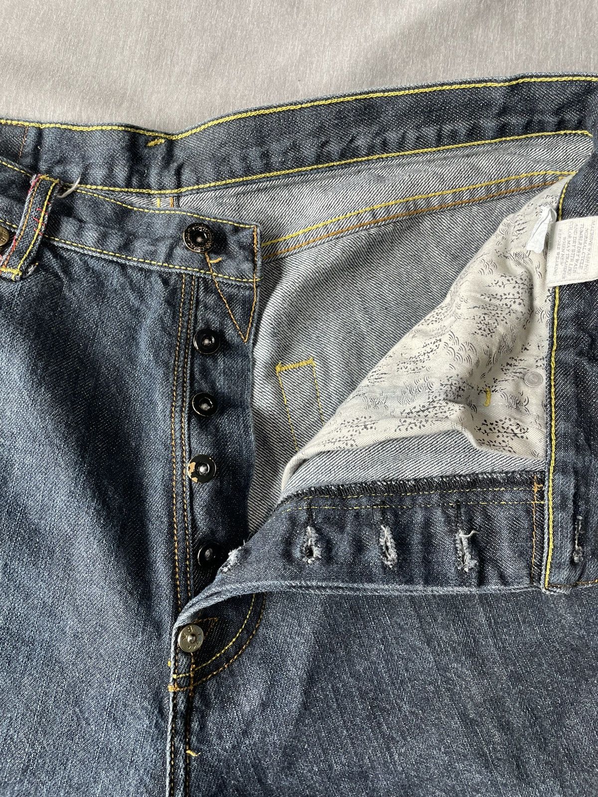 Red Monkey Red Monkey Company RMC Vintage Y2K Martin Ksohoh Jorts 36 Size US 36 / EU 52 - 11 Thumbnail