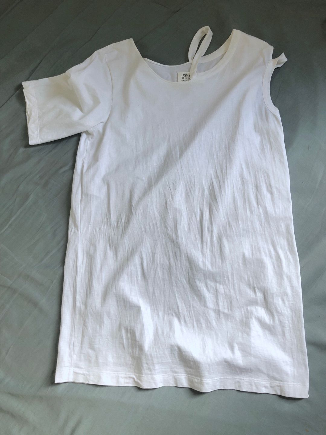 Maison Margiela Main line deconstruction irregular white to