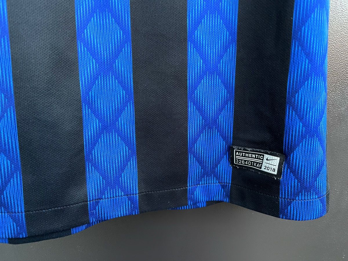 Nike INTER MILAN 2018 2019 HOME FOOTBALL SHIRT JERSEY NIKE Size US M / EU 48-50 / 2 - 5 Thumbnail