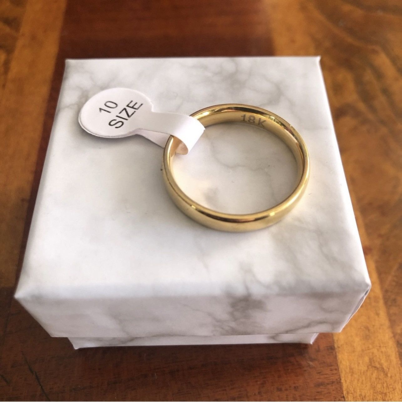 Jewelry Men’s 18kt solid yellow gold 4mm classic dome band NWT 10 Size ONE SIZE - 3 Thumbnail