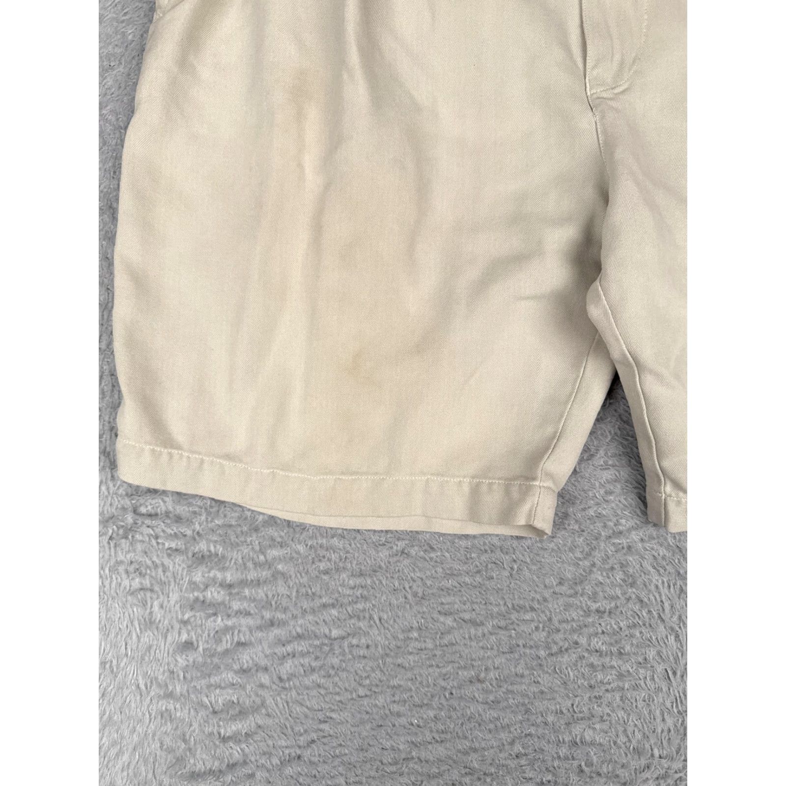 Tommy Bahama VINTAGE Tommy Bahama Shorts Mens 34 Khaki 100% Silk Pleated Relax Chino Casual Zip Fly Beige Beach 1990s Mens Size US 34 / EU 50 - 3 Thumbnail