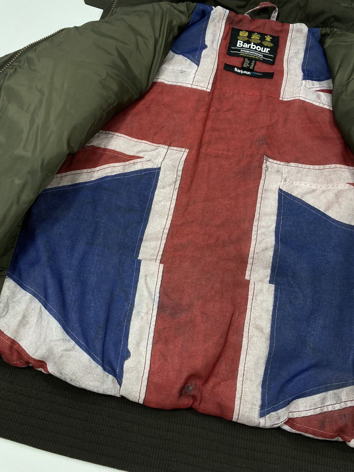 Barbour Barbour UK Short Bomber Jacket Quilted Insulated Size L / US 10 / IT 46 - 11 Thumbnail