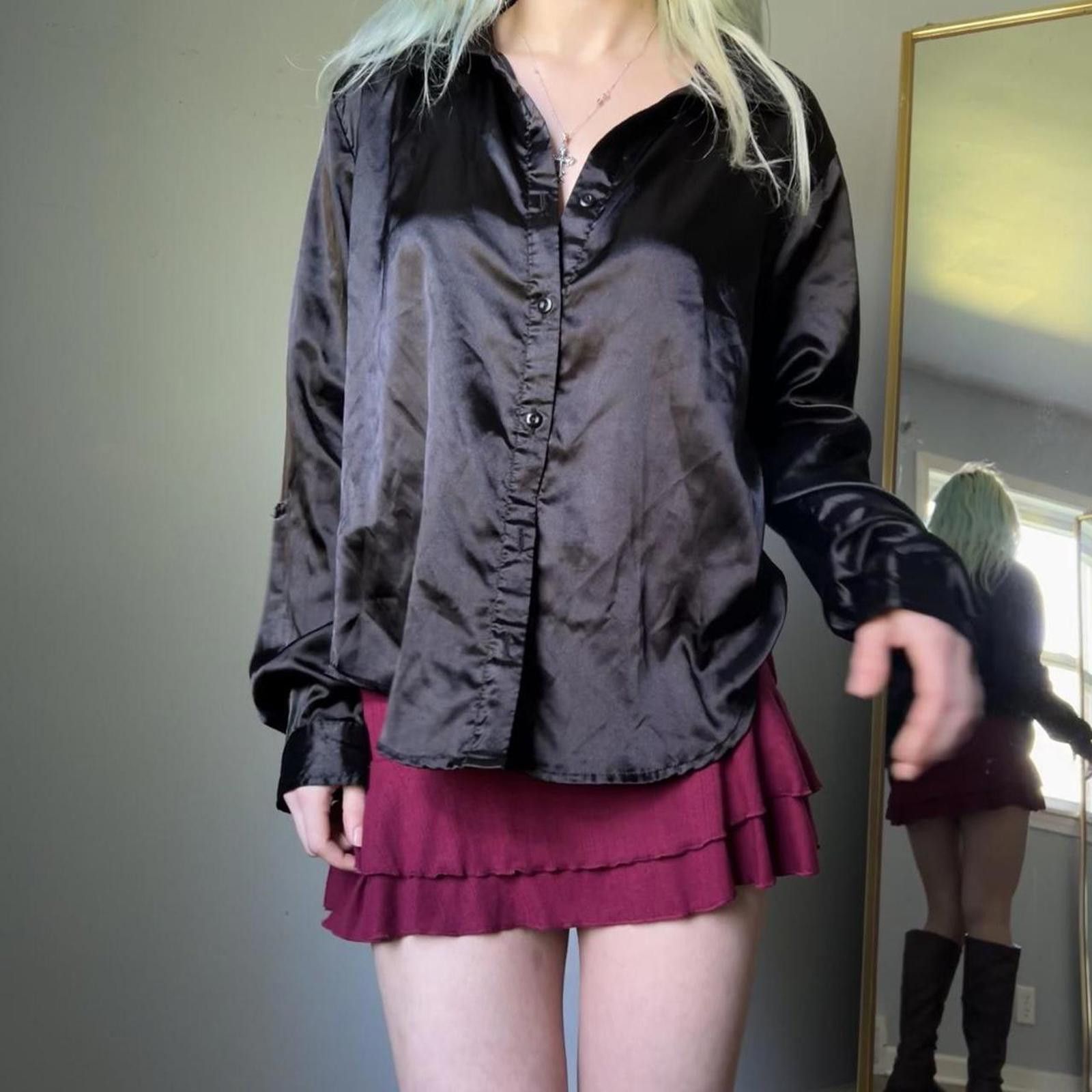 rue21 Black silky button up blouse Size M / US 6-8 / IT 42-44 - 4 Thumbnail