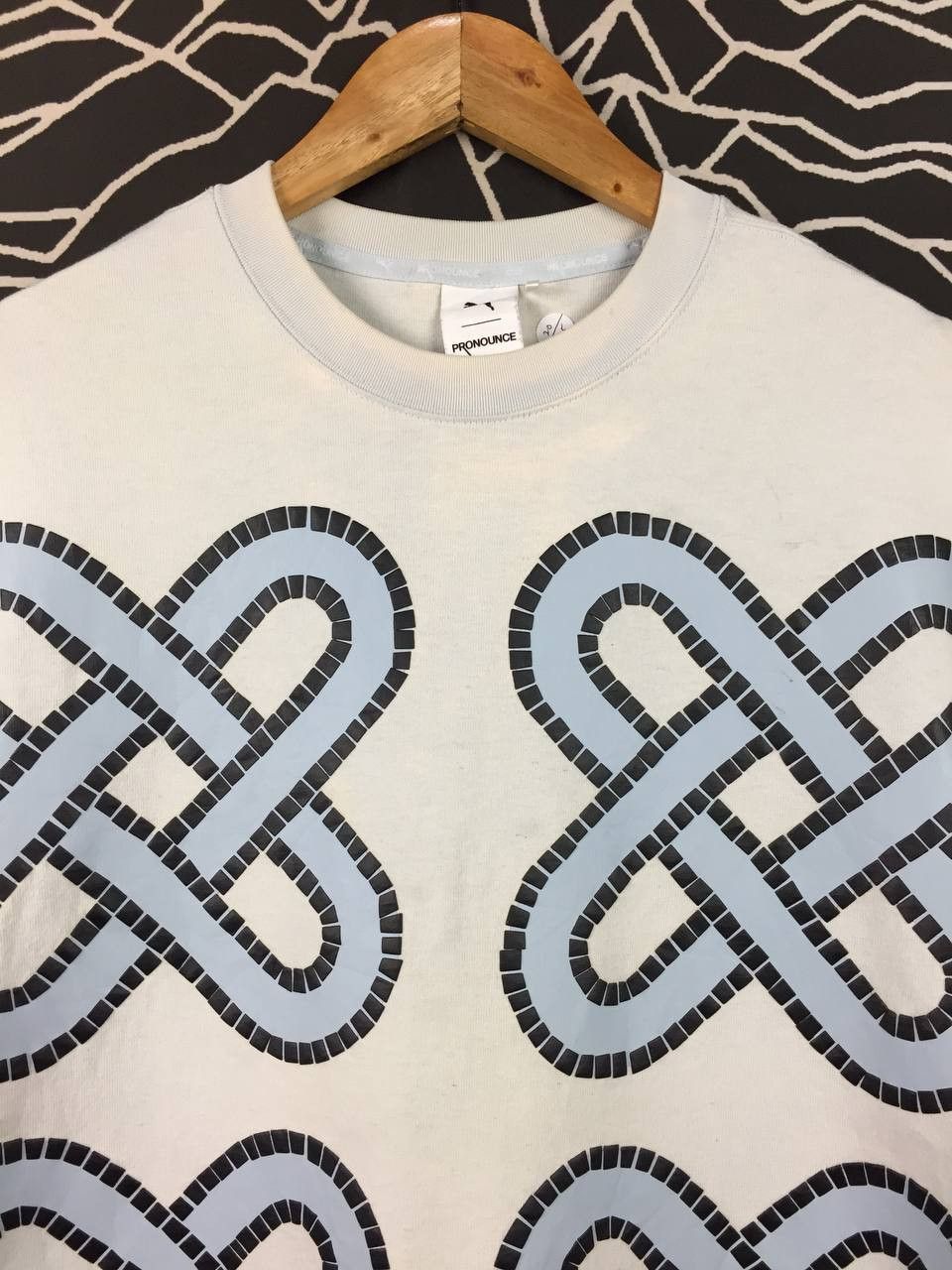 Puma Puma x PRONOUNCE Infinity Knot Graphic Tee Size US S / EU 44-46 / 1 - 4 Thumbnail