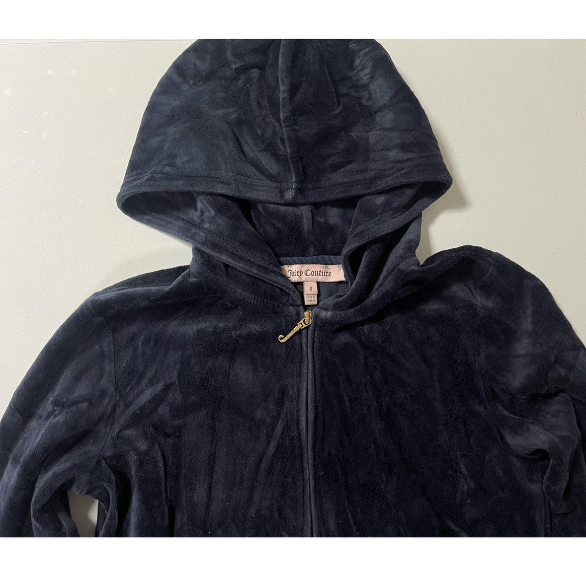 Juicy Couture Juicy Couture Navy Blue Velour Sweatshirt Hoodie Size S 💙✨ Size S / US 4 / IT 40 - 4 Thumbnail