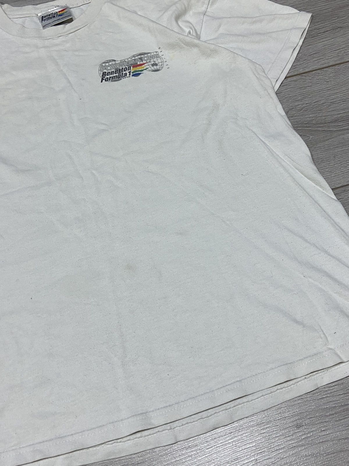 Benetton Formula 1 Benetton bolid vintage t-shirt Size US L / EU 52-54 / 3 - 8 Thumbnail