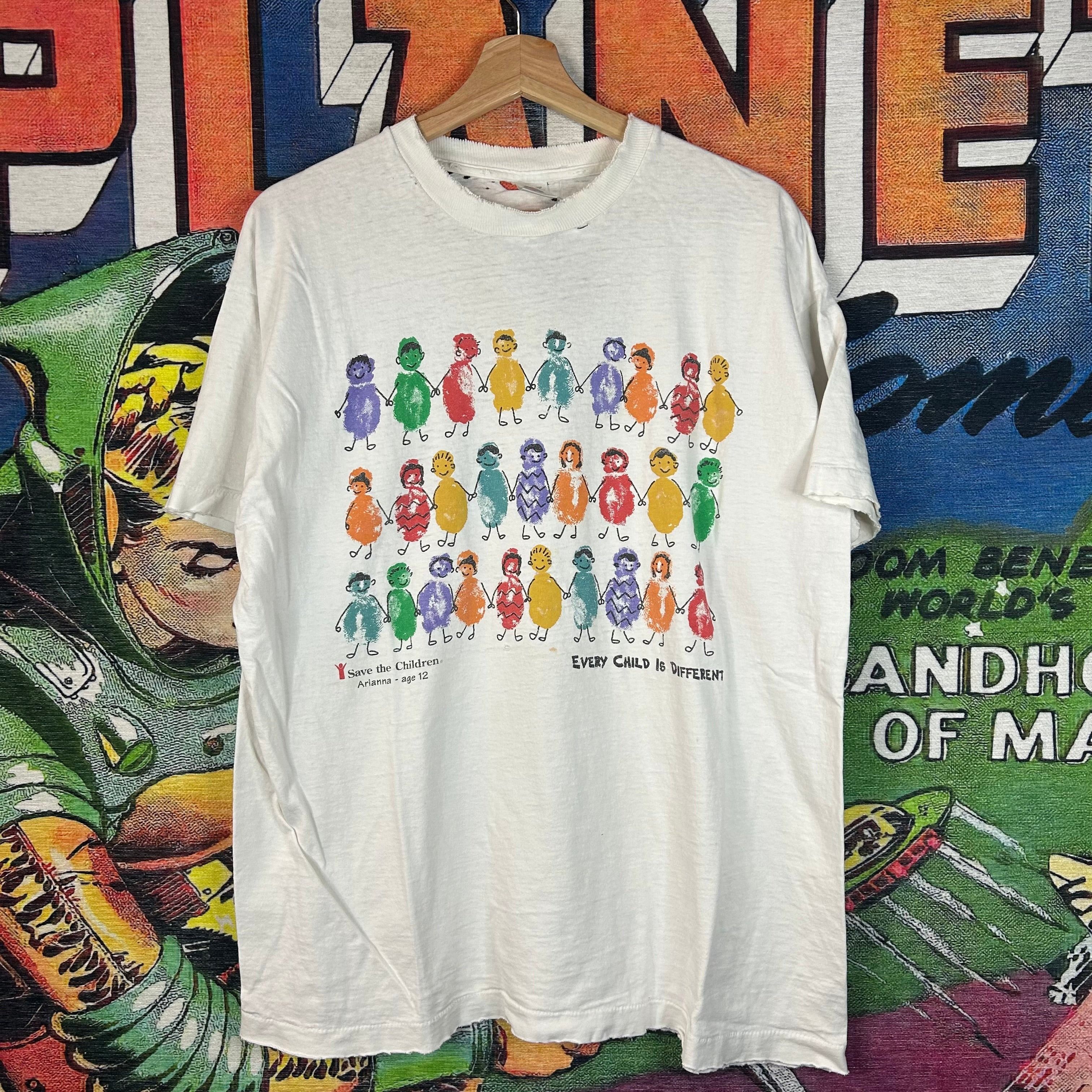 Vintage Vintage 90s Save the Children Tee Size XL Size US XL / EU 56 / 4 - 1 Thumbnail