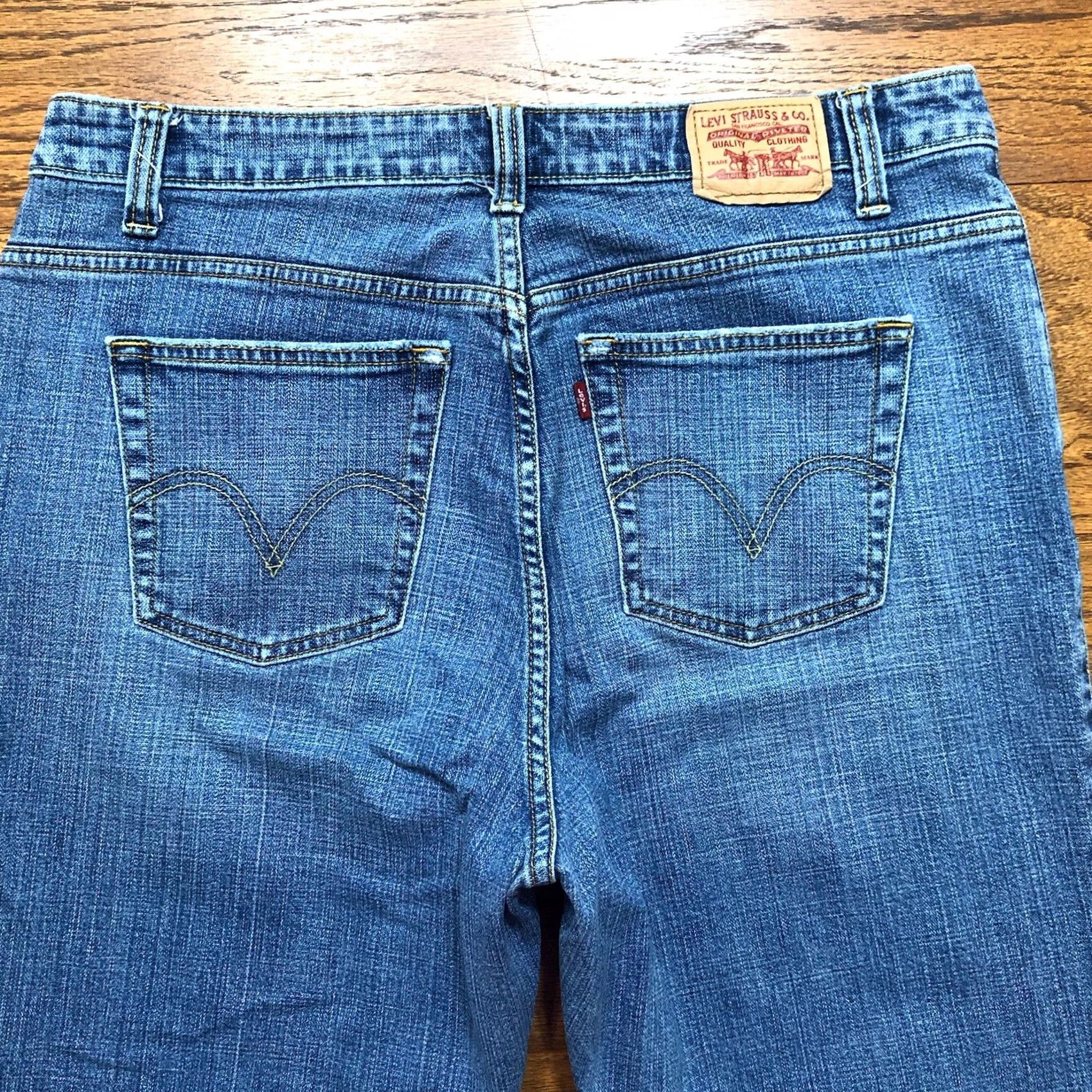 Levi's VINTAGE Levis 515 Womens Jeans Bootcut Blue Denim 16M 31.5 Inseam Western 90s Size 38" / US 16 / IT 52 - 3 Thumbnail