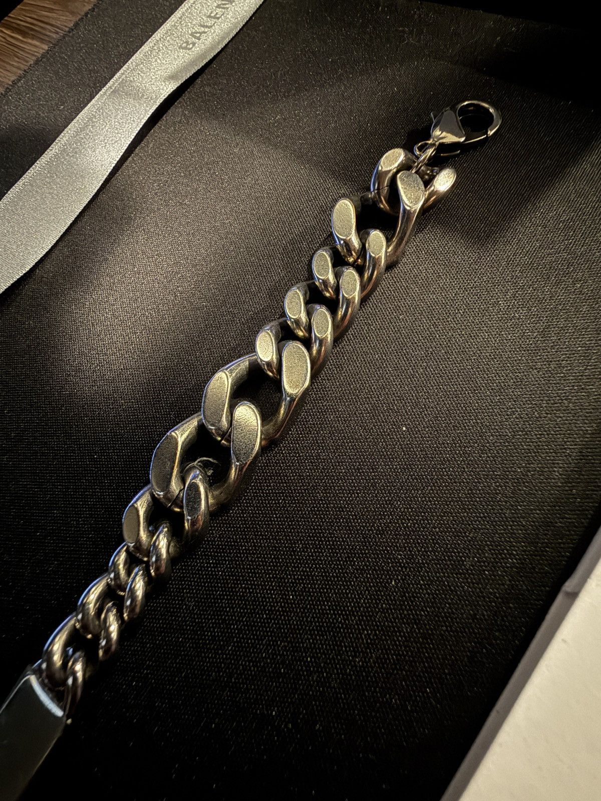 Balenciaga Balenciaga Plate Twist Bracelet Size ONE SIZE - 8 Thumbnail