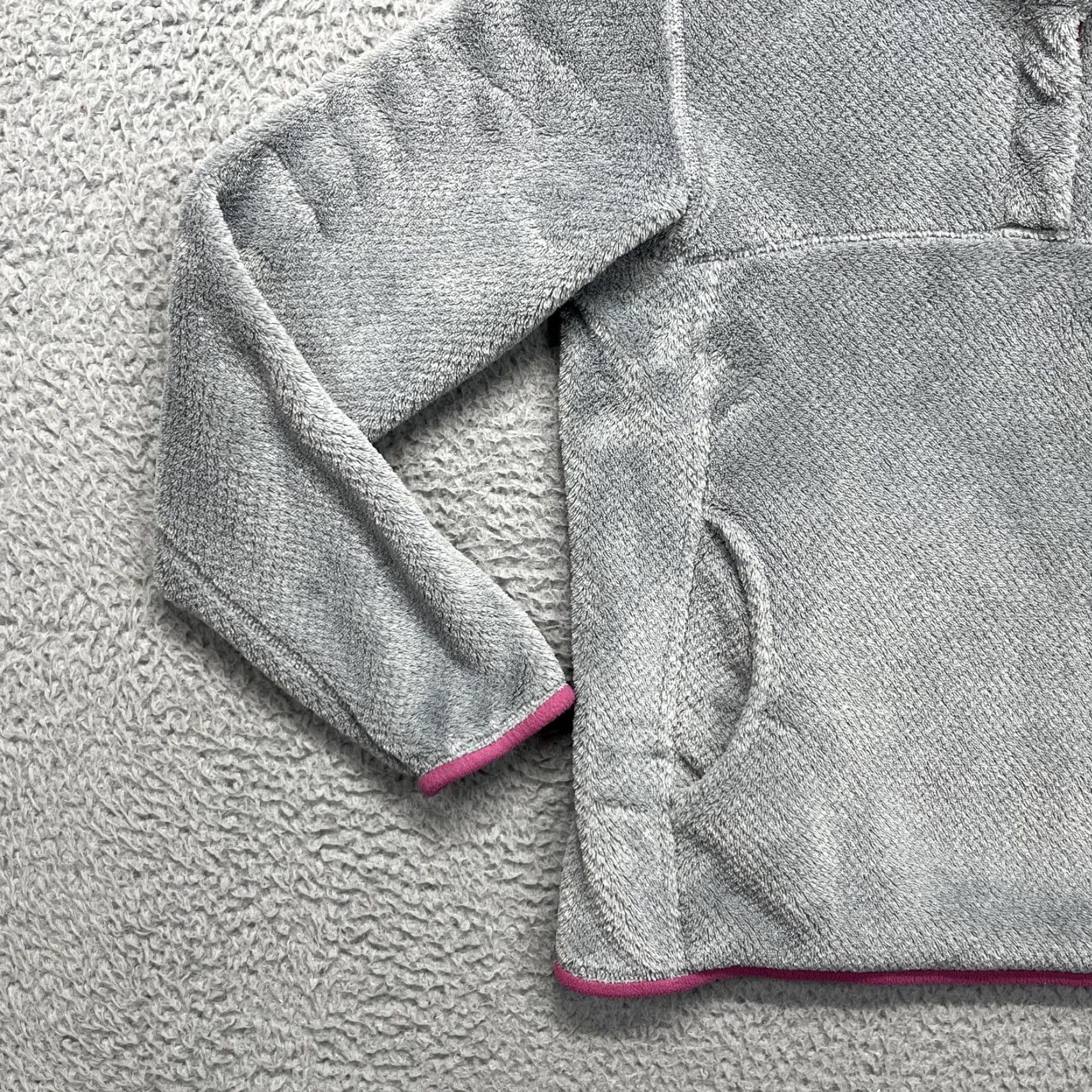 Patagonia **Womens Patagonia Re-Tool Snap-T Pullover Jacket Small Gray Fleece** User: **Patagonia Re-Tool Snap-T Pullover Jacket Small Gray Fleece Womens** Size S / US 4 / IT 40 - 3 Thumbnail