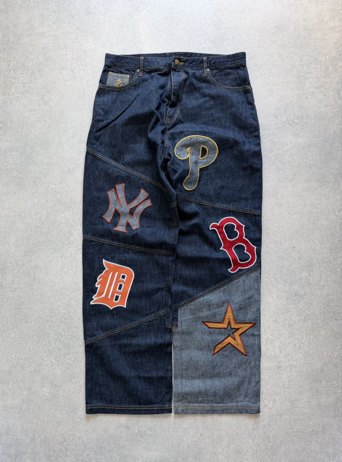 Majestic Vintage Jeans Majestic New York Yankees Streetwear pants Size US 44 / EU 60 - 1 Thumbnail