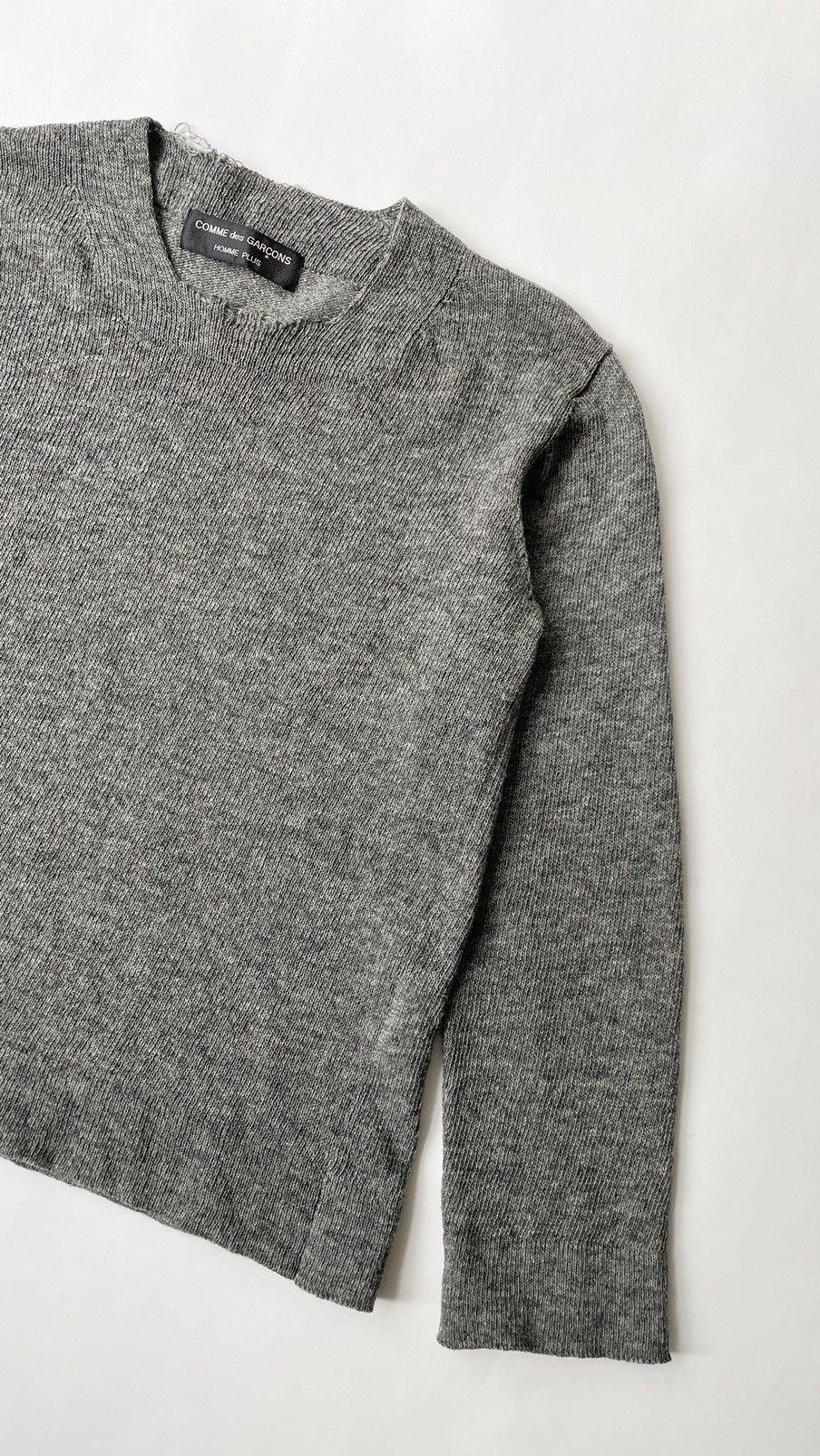 Comme des Garcons A/W 1998 ‘Distressed Collar’ Cropped Sweater Size US M / EU 48-50 / 2 - 5 Thumbnail