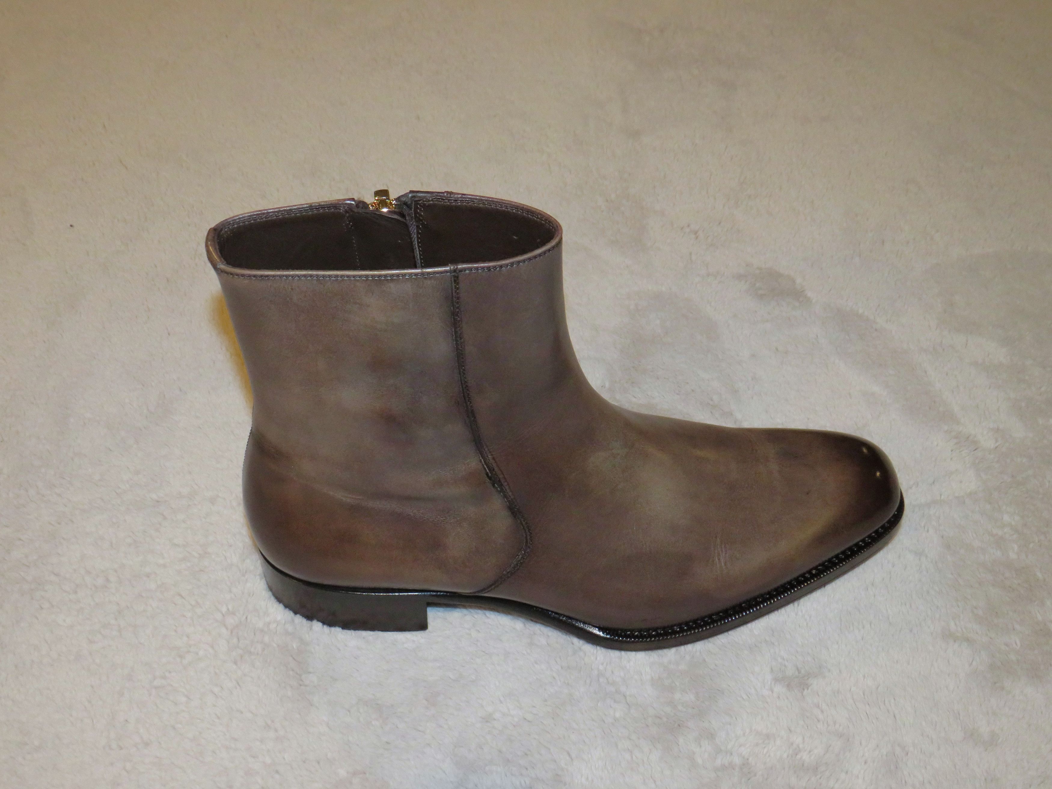 Tom Ford Military Gray Burnished Antiqued Zipper Chelsea Boots 9 T 