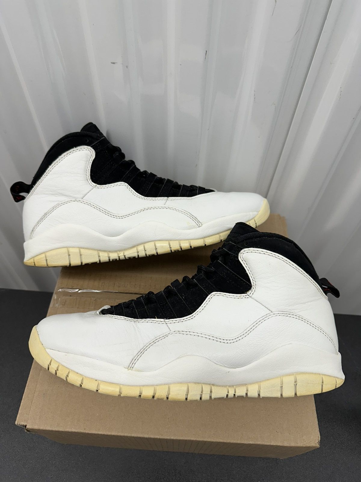 Jordan Brand Nike Air Jordan Retro 10 I’m Back 310805104 Size 10.5 Men Size US 10.5 / EU 43-44 - 3 Thumbnail