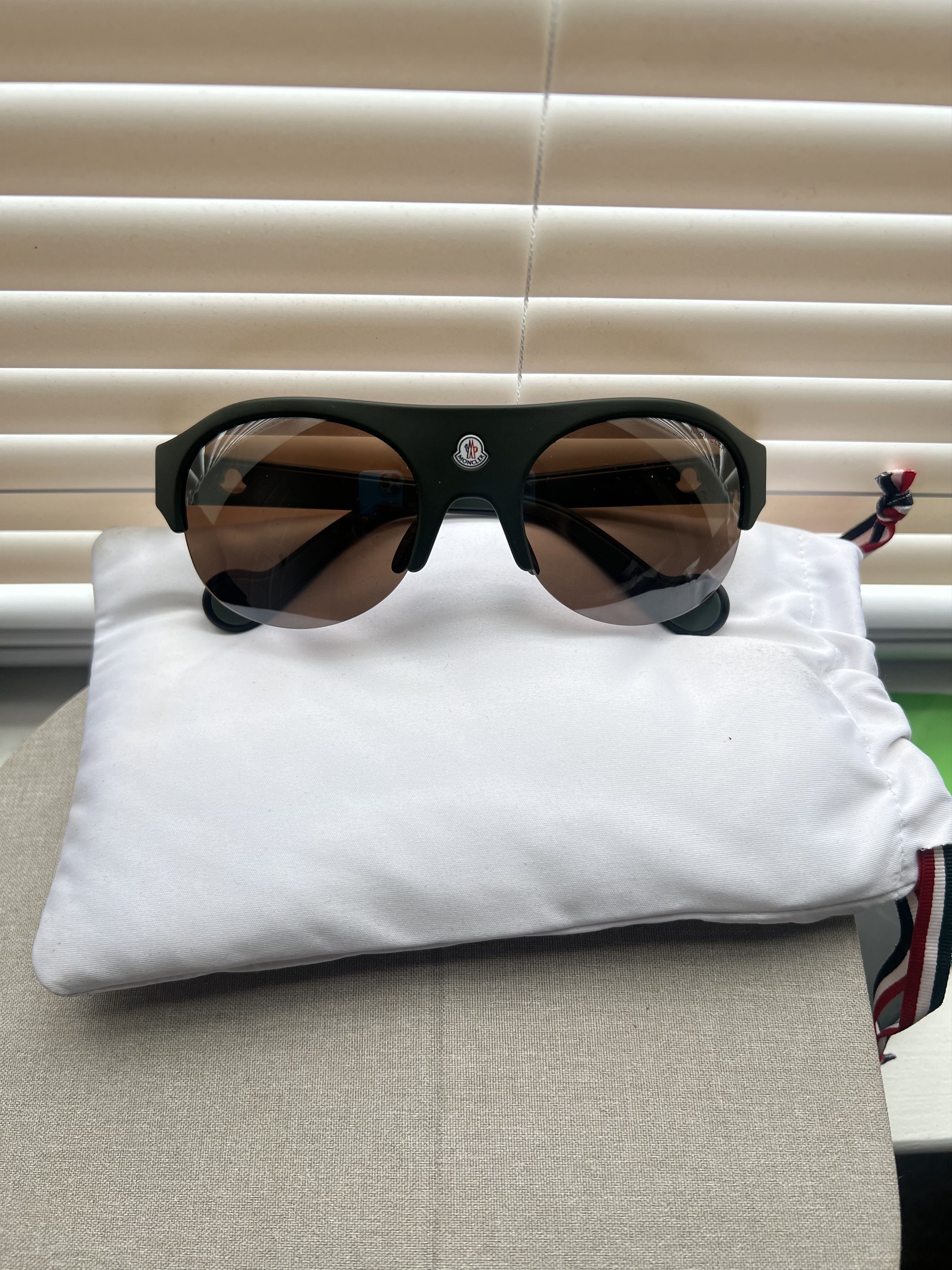 Moncler Moncler Mirrored Roviex Sunglasses Size ONE SIZE - 1 Thumbnail