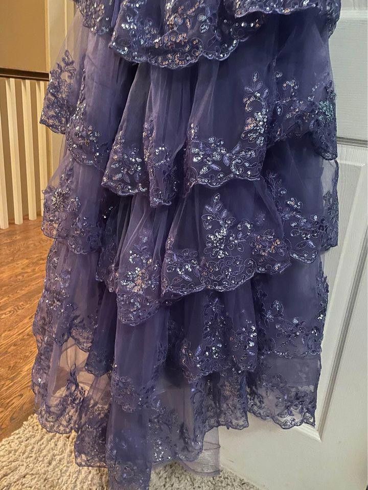 Designer Brand New Stunning Prom Dress Size S / US 4 / IT 40 - 3 Thumbnail