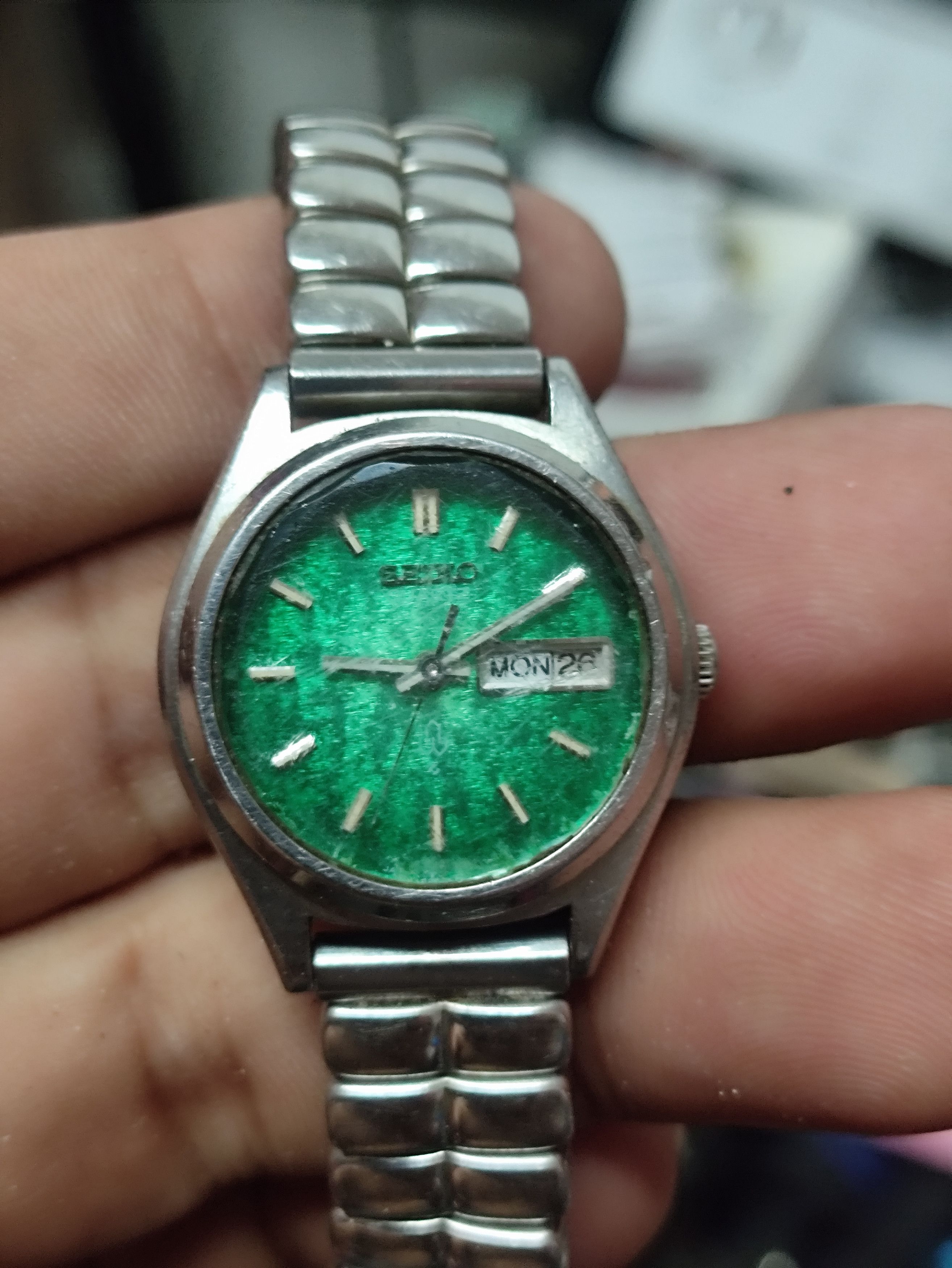 Seiko Vintage Seiko Watch JAPAN MADE QUARTZ Engine Size ONE SIZE - 5 Thumbnail