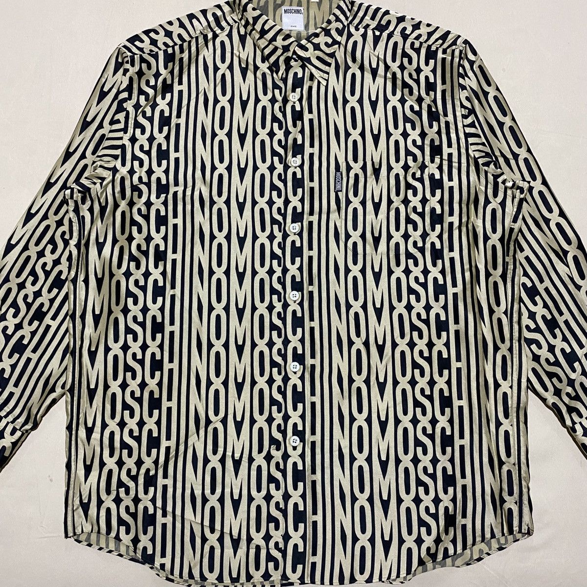 Moschino Vintage Moschino All Over Print Font Silk Button Ups Size US XL / EU 56 / 4 - 2 Thumbnail