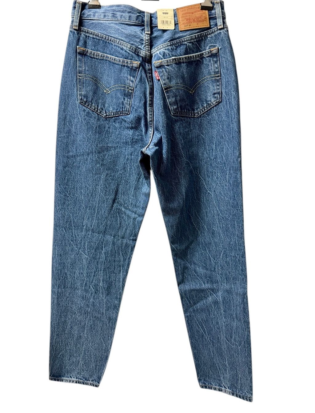 Levi's New Levi's 501 Tapered Leg Jeans Size 26 x 31, Style '81 Size 26" / US 2 / IT 38 - 4 Thumbnail