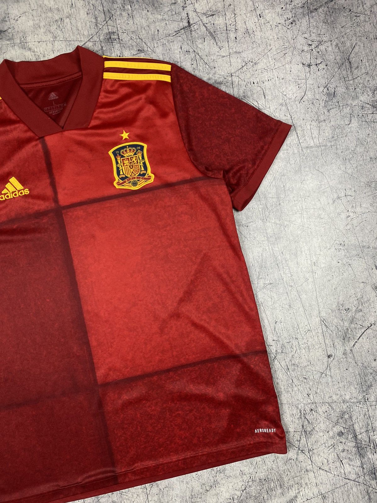Adidas Adidas Spain Soccer Jersey T Shirts Tee Size L Size US L / EU 52-54 / 3 - 4 Thumbnail