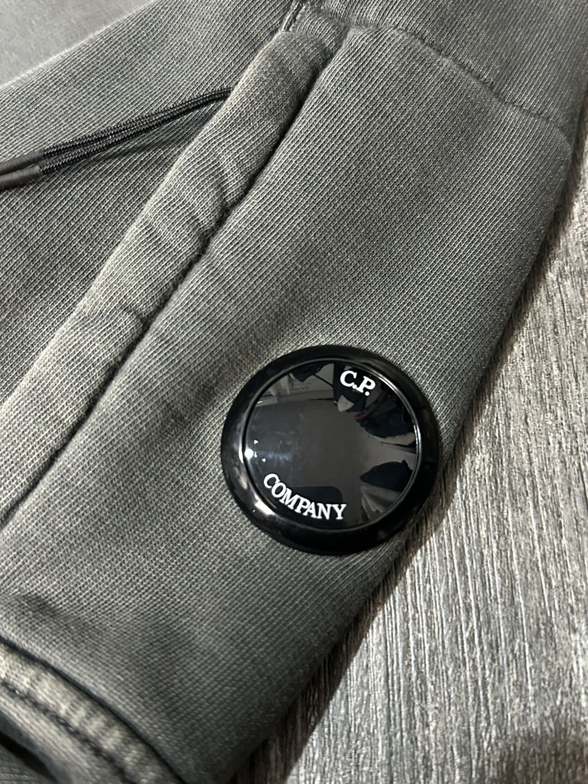 C.P. Company CP COMPANY CREWNECK Size US XL / EU 56 / 4 - 3 Thumbnail