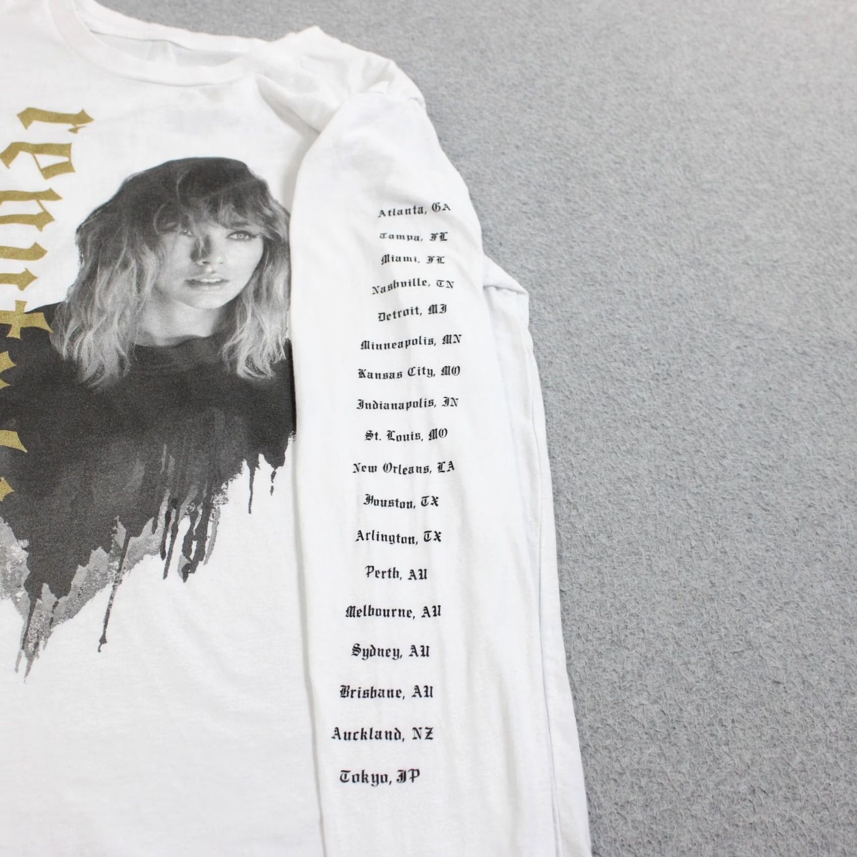 Vintage Taylor Swift Shirt Mens Medium White Long Sleeve Reputation Stadium Tour Graphic Size US M / EU 48-50 / 2 - 4 Thumbnail