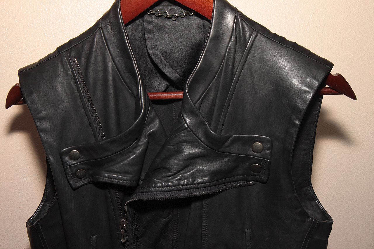 Julius ARCHIVE The Structure 06SS Leather Vest San Mateo Size US S / EU 44-46 / 1 - 3 Thumbnail